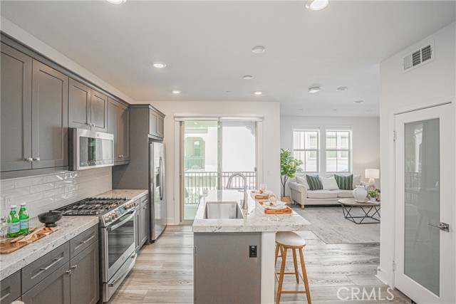 18292 Iris Lane, Yorba Linda CA: https://media.crmls.org/medias/59452ab2-6efe-4305-b6f7-134eac90d51d.jpg