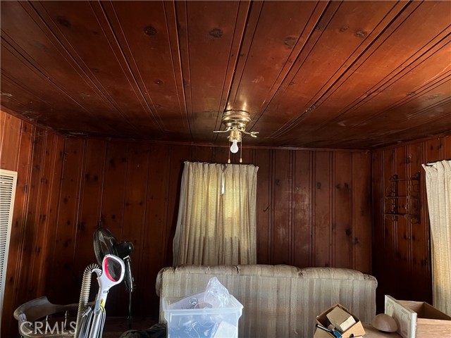 Detail Gallery Image 3 of 12 For 462 Gage St, Planada,  CA 95365 - 2 Beds | 1 Baths