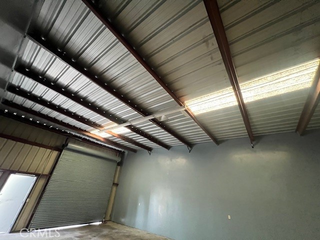 22275 Powhatan Road, Apple Valley, California 92308, ,Commercial Lease,For Rent,22275 Powhatan Road,CRHD25090296