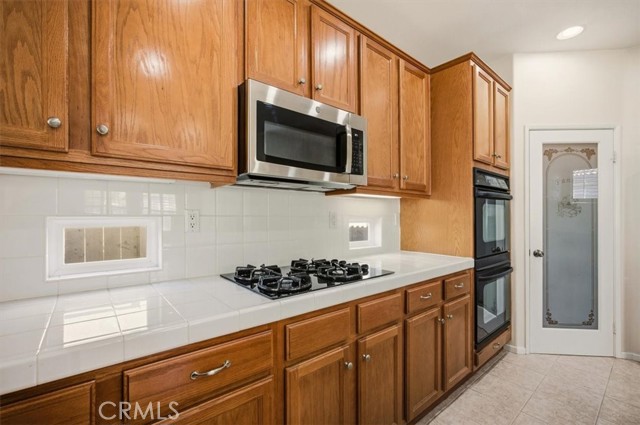 Detail Gallery Image 21 of 42 For 7101 Tawny Owl Ct, Corona,  CA 92880 - 4 Beds | 2 Baths