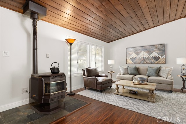 4250 Skylink Lane, Paso Robles CA: https://media.crmls.org/medias/5947b031-28ef-4d48-9b28-34a1357f6e96.jpg