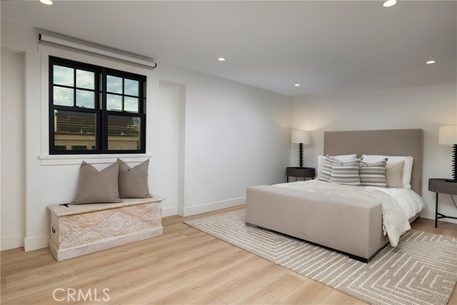 Detail Gallery Image 22 of 34 For 5903 E Corso Di Napoli, Long Beach,  CA 90803 - 4 Beds | 3 Baths