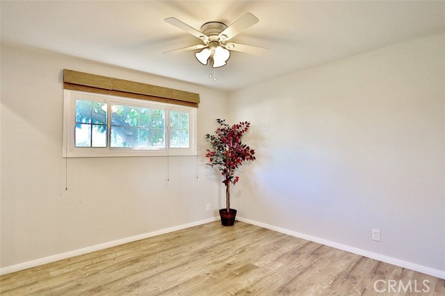 MLS #OC25265040 image #12