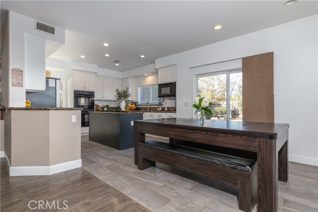 Detail Gallery Image 24 of 67 For 317 Susannah Ln, Paso Robles,  CA 93446 - 4 Beds | 3/1 Baths