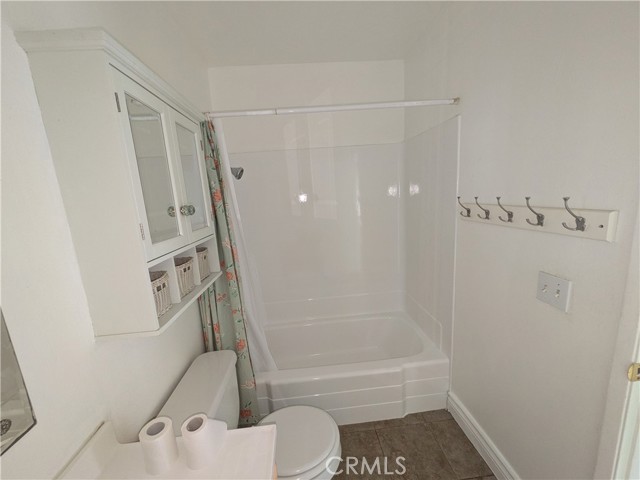 Detail Gallery Image 13 of 22 For 5428 E Snow Wood #D,  Anaheim,  CA 92807 - 2 Beds | 1 Baths