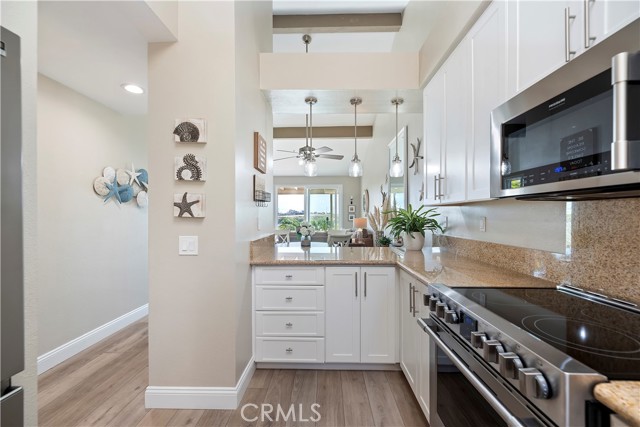 4807 Argosy Lane, Carlsbad CA: https://media.crmls.org/medias/594a3217-8178-4f13-8b62-abe074ef30fa.jpg