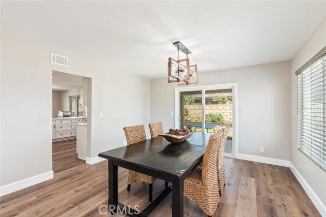 Detail Gallery Image 8 of 54 For 25538 Orion Ct, Menifee,  CA 92586 - 3 Beds | 2/1 Baths