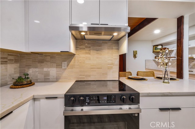 20289 Westpoint Drive, Riverside CA: https://media.crmls.org/medias/594a8a1f-5c12-4e9a-b2f6-07abece059d2.jpg