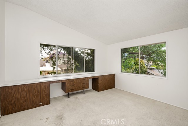 Image 20 of 27 For 390 Peralta Avenue