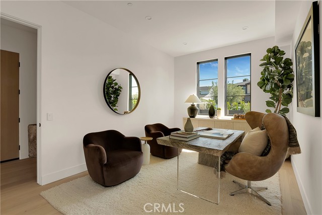 4455 Katherine Avenue, Sherman Oaks CA: https://media.crmls.org/medias/594c0f8f-e7bc-48f7-bc14-72885c570299.jpg