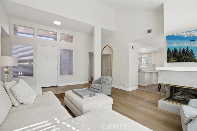 Detail Gallery Image 5 of 35 For 61 Woodleaf, Irvine,  CA 92614 - 3 Beds | 2 Baths