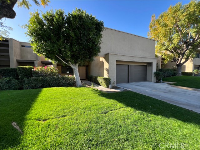 1137 Tiffany S Circle, Palm Springs CA: https://media.crmls.org/medias/594d0a02-a26c-4706-b95a-85e06cff9259.jpg