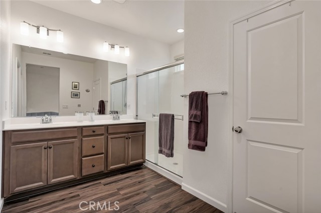 Detail Gallery Image 14 of 20 For 2453 Creekview Dr, Merced,  CA 95340 - 3 Beds | 2 Baths