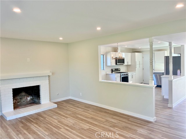 Detail Gallery Image 7 of 21 For 75 Maxine Ave, Oak View,  CA 93022 - 4 Beds | 2 Baths