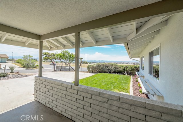 Detail Gallery Image 2 of 17 For 15060 Yaqui Rd, Apple Valley,  CA 92307 - 3 Beds | 2 Baths