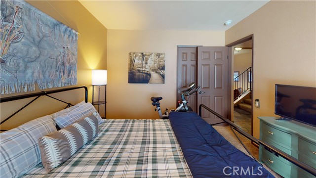 Detail Gallery Image 21 of 27 For 755 Cienega Rd #B,  Big Bear Lake,  CA 92315 - 3 Beds | 2 Baths