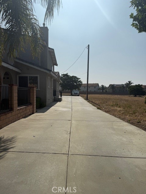 6953 Sierra Avenue, Fontana CA: https://media.crmls.org/medias/594f3642-2cf2-42aa-a662-2ae10eb5bcf1.jpg