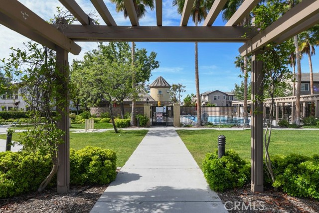 Detail Gallery Image 42 of 45 For 35842 Crickhowell Ave, Murrieta,  CA 92563 - 4 Beds | 2/1 Baths