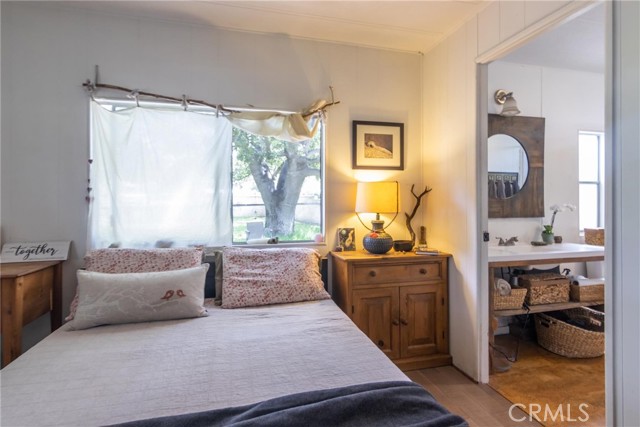 Detail Gallery Image 19 of 26 For 21515 Placerita Canyon Rd #15,  Newhall,  CA 91321 - 2 Beds | 2 Baths