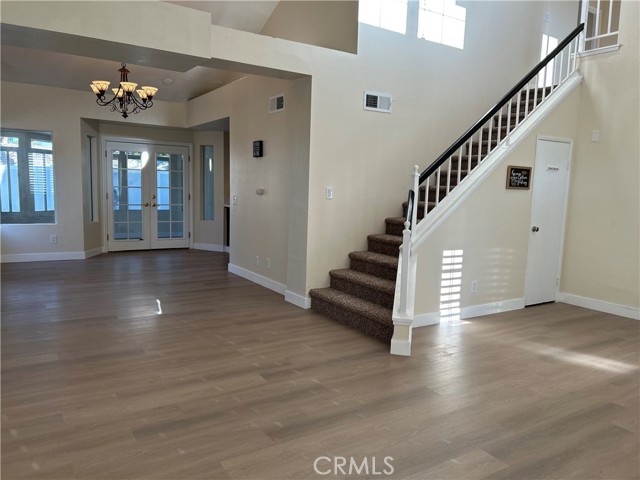 Detail Gallery Image 4 of 42 For 26888 Day Break Dr, Corona,  CA 92883 - 3 Beds | 2/1 Baths