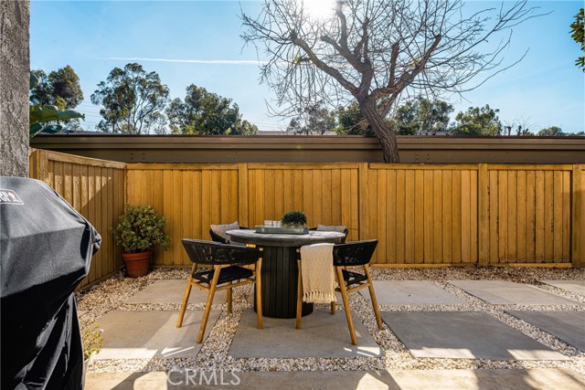 Detail Gallery Image 17 of 55 For 92 Echo Run, Irvine,  CA 92614 - 2 Beds | 2 Baths