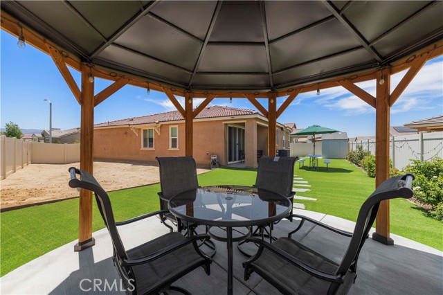 5025 W Avenue J6, Lancaster CA: https://media.crmls.org/medias/5950e5df-4b52-4140-8612-93dedacbe546.jpg