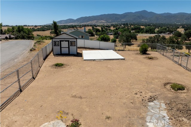 21813 Valley Vista Drive, Tehachapi CA: https://media.crmls.org/medias/595162e7-c8c9-47cb-ade2-f80440a45434.jpg