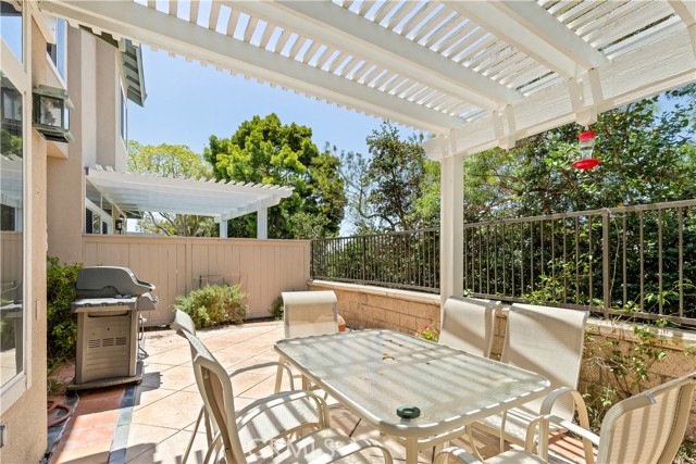 100 Stoney, Laguna Niguel CA: https://media.crmls.org/medias/5954b5a9-f2d2-4d74-8af1-0b23bb1c0de4.jpg