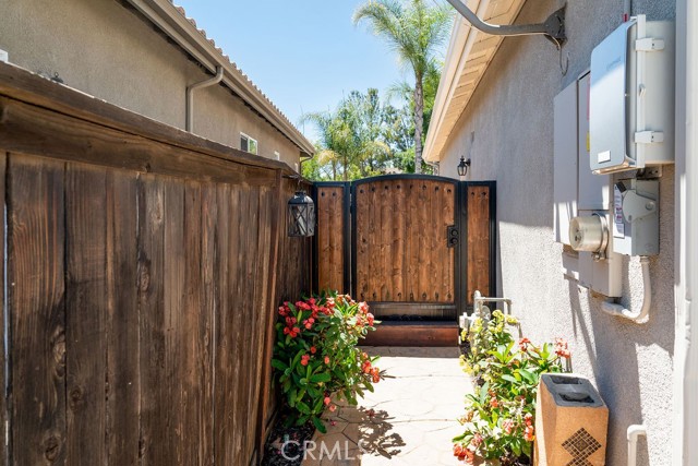Detail Gallery Image 6 of 40 For 31675 Mccartney Dr, Winchester,  CA 92596 - 4 Beds | 3/1 Baths