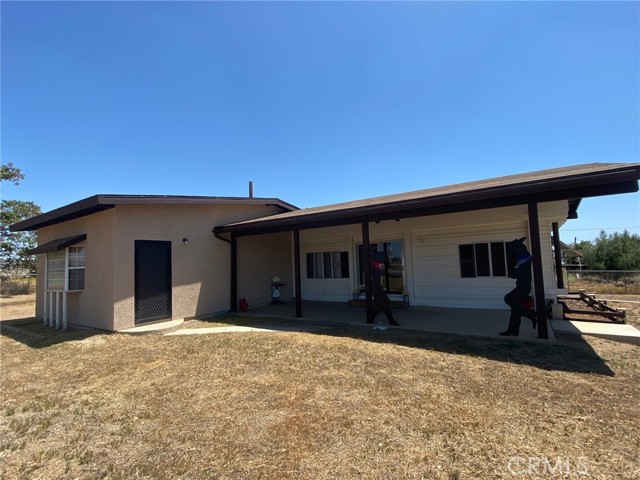 Detail Gallery Image 1 of 16 For 21705 John St, Perris,  CA 92570 - 2 Beds | 1 Baths