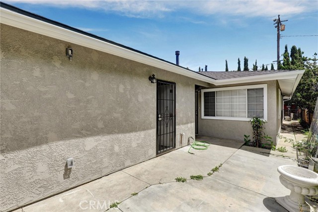 402 E Glendale Drive, Orange CA: https://media.crmls.org/medias/5954f35c-c8aa-4d33-9c9a-7e1866962901.jpg