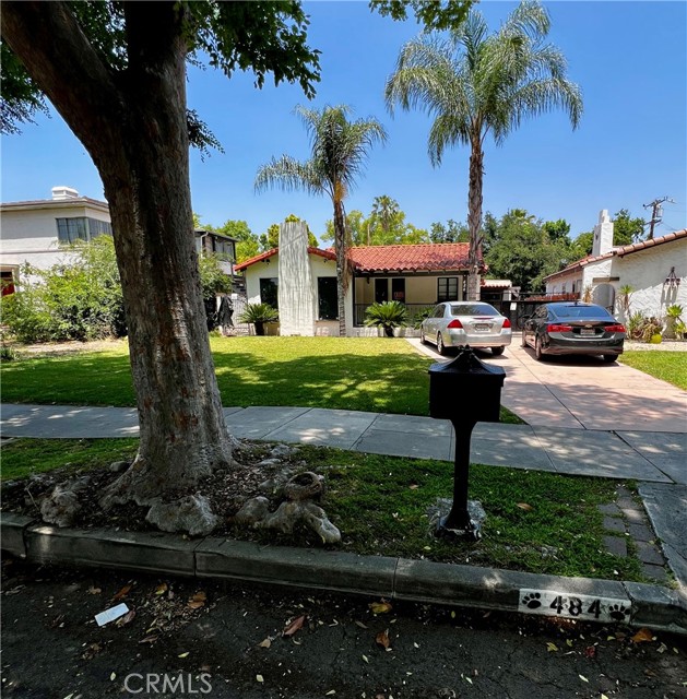 484 W 25th Street, San Bernardino CA: https://media.crmls.org/medias/59557ab9-c58a-4a34-bfdb-9ad46fabfad8.jpg