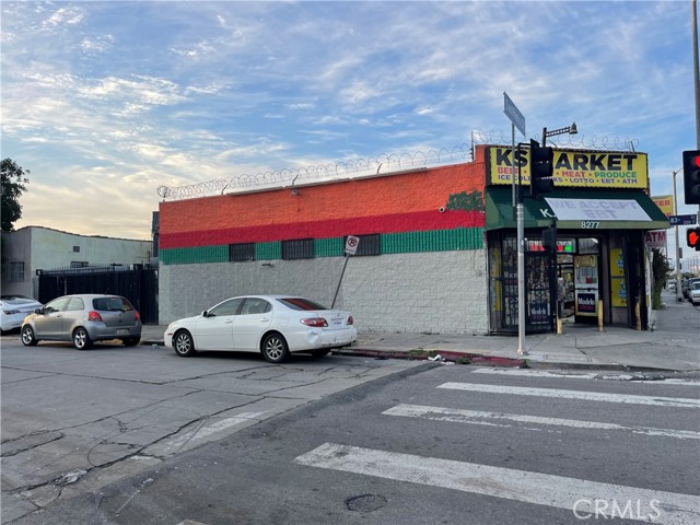 8273 S San Pedro, Los Angeles, California 90003, ,Commercial Sale,For Sale,8273 S San Pedro,CRSB23216160