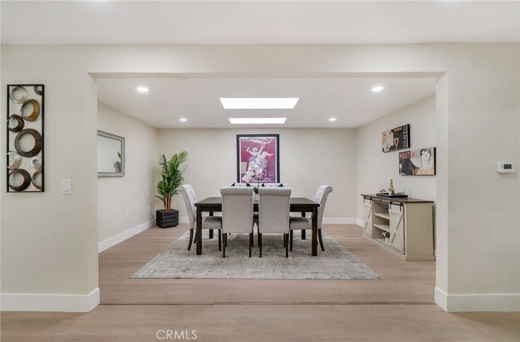 MLS #OC25260184 image #30