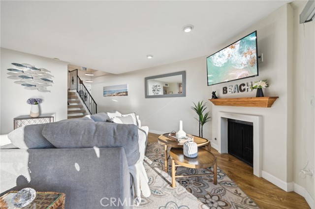 Detail Gallery Image 9 of 75 For 25912 Vista Dr, Dana Point,  CA 92624 - 3 Beds | 2/1 Baths