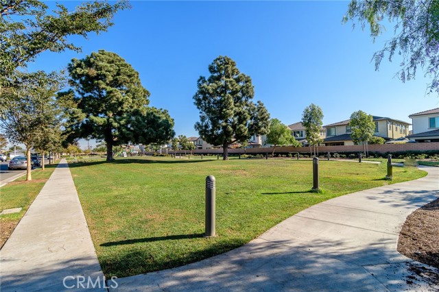 Detail Gallery Image 33 of 41 For 5681 Stardust Dr, Huntington Beach,  CA 92647 - 3 Beds | 2 Baths