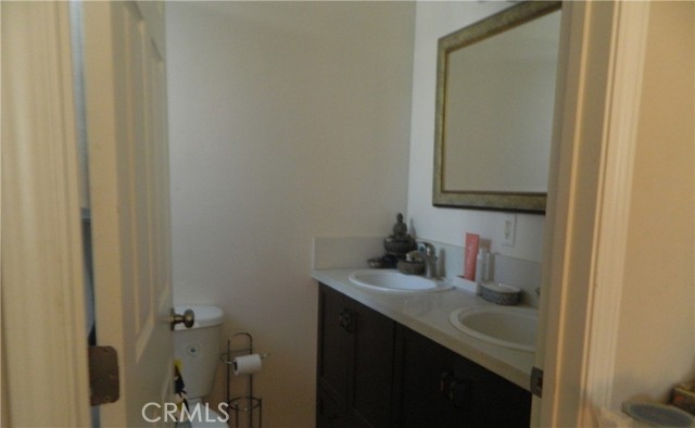 Detail Gallery Image 7 of 11 For 13039 Kelowna St, Pacoima,  CA 91331 - 3 Beds | 2 Baths