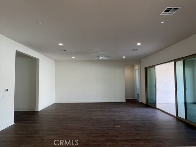 Detail Gallery Image 5 of 11 For 4602 Granville Ct, Chino,  CA 91710 - 3 Beds | 3 Baths