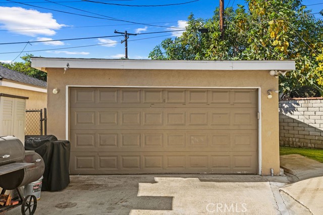 13828 La Cuarta Street photo 37