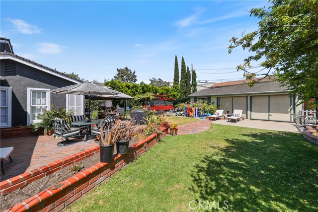2642 Westminster Place, Costa Mesa CA: https://media.crmls.org/medias/595933b7-8cc1-422f-8519-9a6e94a3aba9.jpg