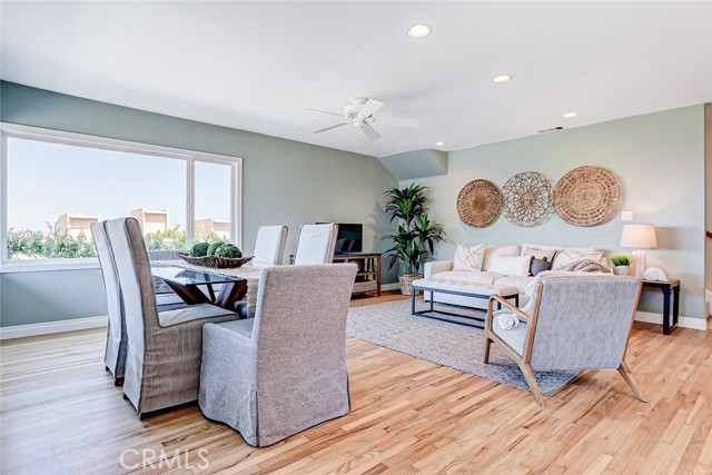 Detail Gallery Image 8 of 56 For 715 W 29th St, San Pedro,  CA 90731 - 3 Beds | 2/1 Baths