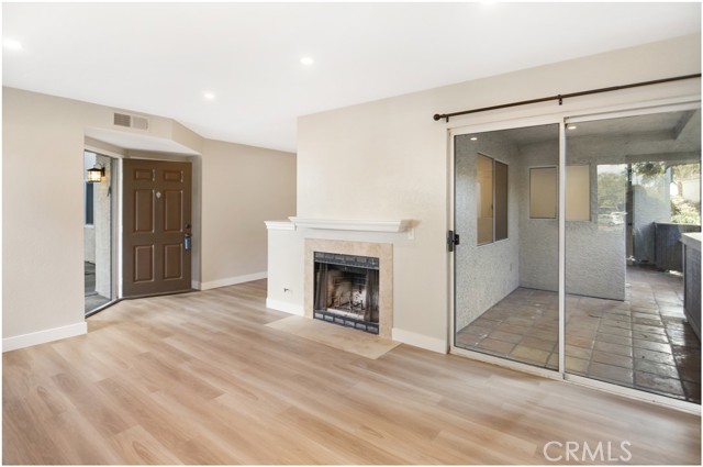 Detail Gallery Image 3 of 41 For 64 Corniche Dr. a,  Dana Point,  CA 92629 - 2 Beds | 2 Baths