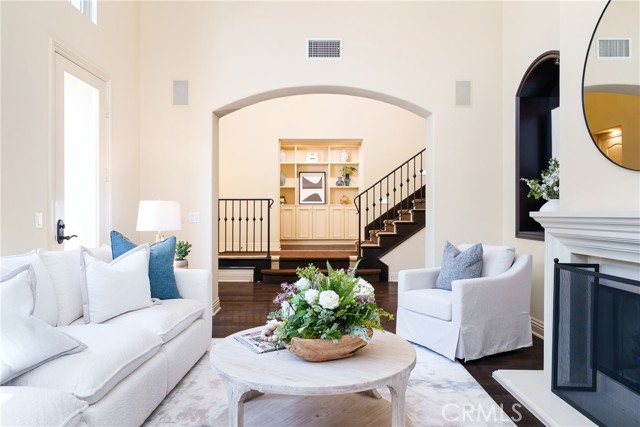 Detail Gallery Image 8 of 33 For 37 Triple Leaf, Irvine,  CA 92620 - 5 Beds | 4/1 Baths