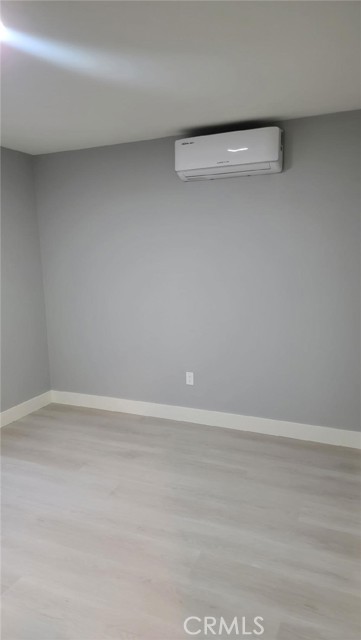 3117 S Center Street, Santa Ana CA: https://media.crmls.org/medias/595af8a7-099d-47b7-8a3f-b8c66058dcbf.jpg