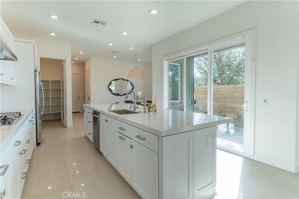 MLS #OC26148784 image #3
