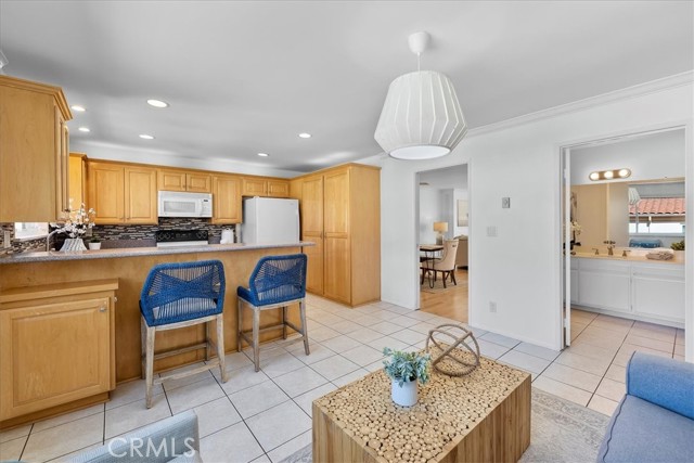 1200 Opal Street, Redondo Beach, California 90277, 3 Bedrooms Bedrooms, ,2 BathroomsBathrooms,Residential,Sold,Opal,SB22049934