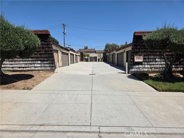 538 N 20th Street, Montebello CA: https://media.crmls.org/medias/595d606b-0ffc-4fab-b6a8-514cdbc2deb4.jpg
