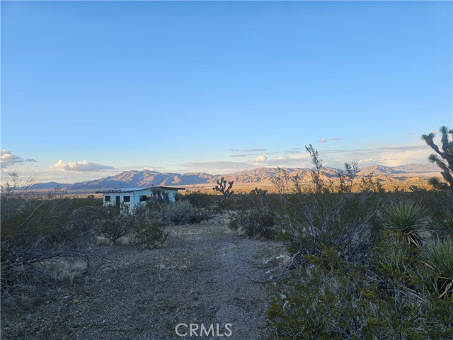 Detail Gallery Image 6 of 10 For 411 Powerline Rd., Lucerne Valley,  CA 92356 - 0 Beds | 0 Baths