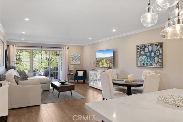 Front Image Thumbnail for CRLG25241598