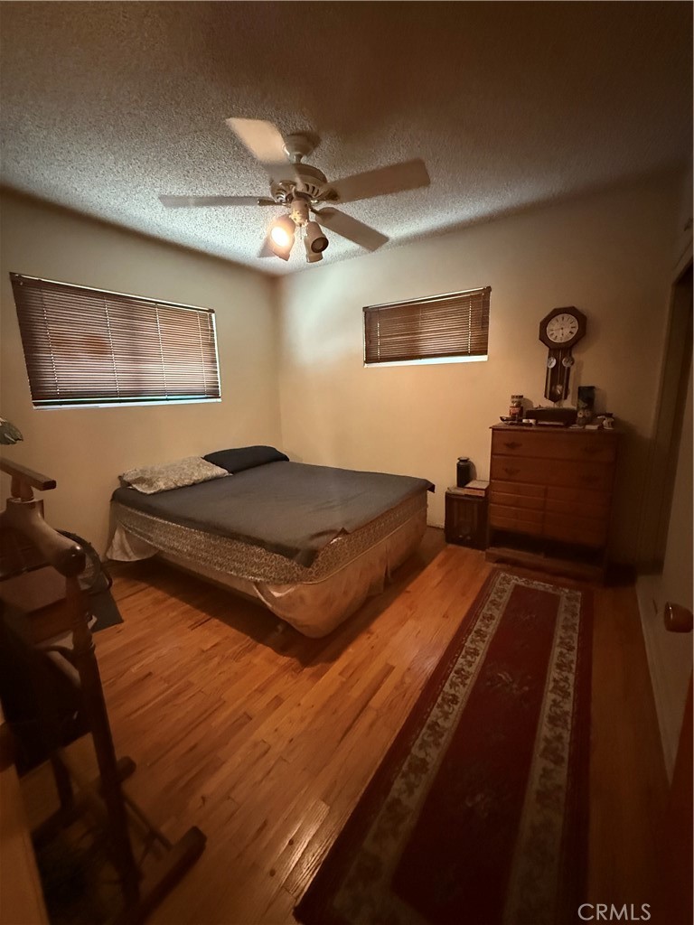https://media.crmls.org/medias/595e7714-53cf-4519-9557-628c251e531e.jpg?preset=X-Large